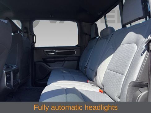 Used 2025 RAM 1500 Big Horn AWD/4WD image 6