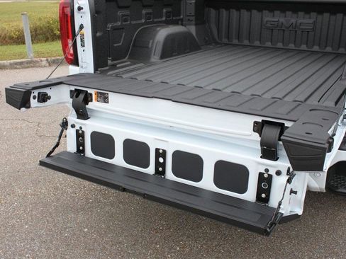 New 2026 GMC Sierra 1500 Denali image 24