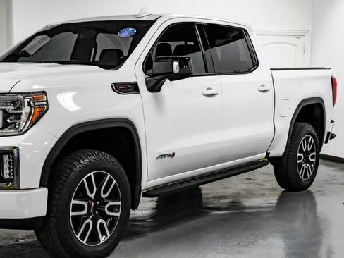 Used 2021 GMC Sierra 1500 AT4 w/ AT4 Preferred Package AWD/4WD image 10