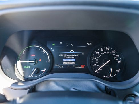 Certified 2026 Toyota Sienna LE image 15