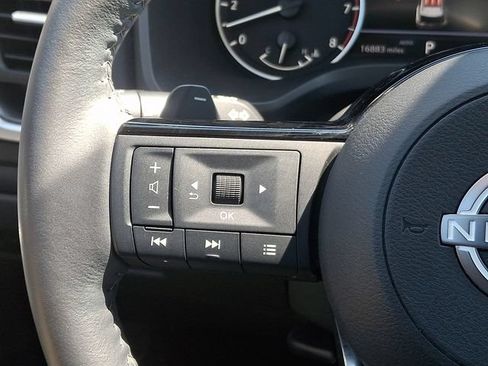 Used 2023 Nissan Rogue SV w/ SV Premium B Package AWD/4WD image 21