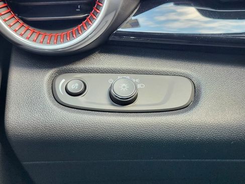 New 2026 Chevrolet Trax RS w/ Sunroof Package image 22