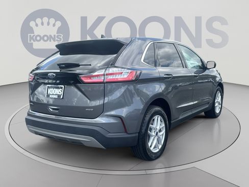 Certified 2022 Ford Edge SEL w/ Convenience Package AWD/4WD image 11