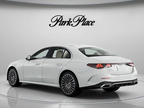 Used 2026 Mercedes-Benz E 350 Sedan image 12