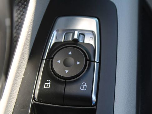 Certified 2023 Kia Telluride S w/ S Sunroof Package AWD/4WD image 21