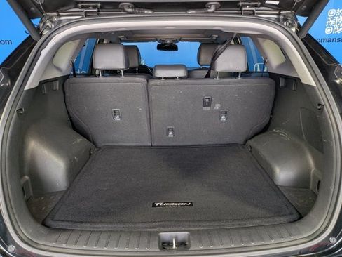Used 2018 Hyundai Tucson Limited w/ Ultimate Package 02 FWD image 17