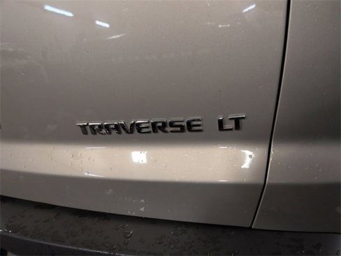 Used 2011 Chevrolet Traverse LT w/ All-Star Package image 10