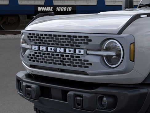 New 2026 Ford Bronco Badlands AWD/4WD image 19