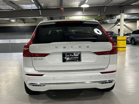 Certified 2023 Volvo XC60 T8 Plus AWD/4WD image 3