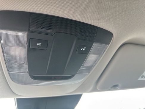 Certified 2025 Kia Sportage LX image 10