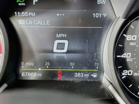 Used 2019 Alfa Romeo Stelvio RWD image 18