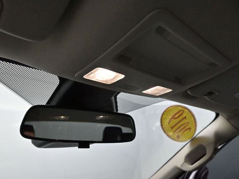 Used 2019 Ford Ranger XL image 25