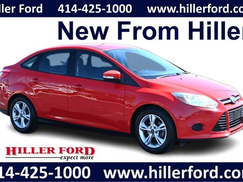 Used 2014 Ford Focus SE FWD image 1