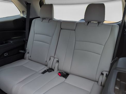 Used 2019 Honda Pilot Touring image 33