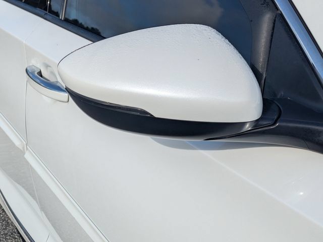 Used 2022 Honda Accord Touring image 12