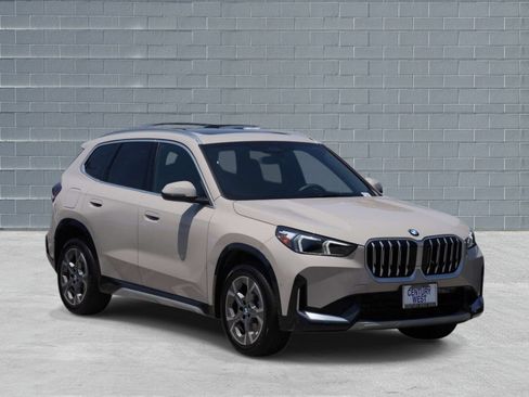 Used 2026 BMW X1 xDrive28i AWD/4WD image 1