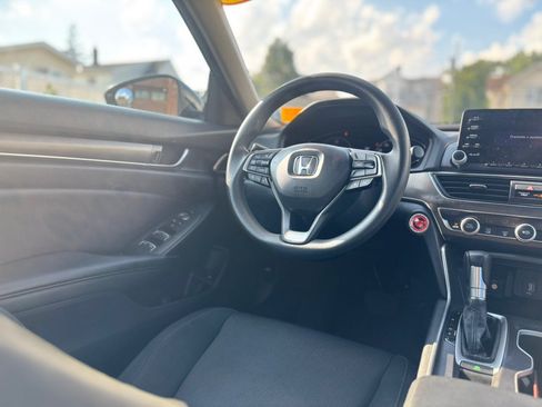 Used 2020 Honda Accord LX image 17
