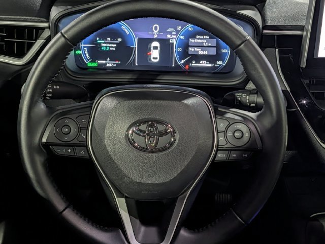 Certified 2026 Toyota Corolla SE w/ SE Premium Package FWD image 13