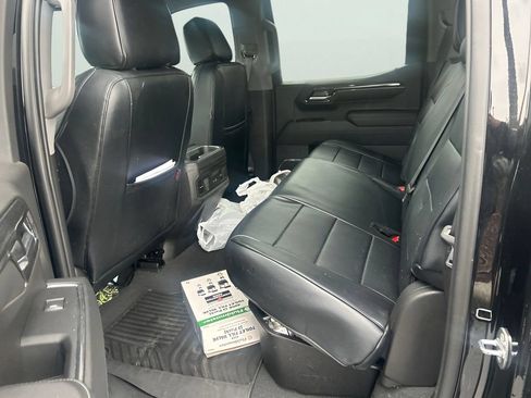 Used 2024 Chevrolet Silverado 1500 RST RWD image 5
