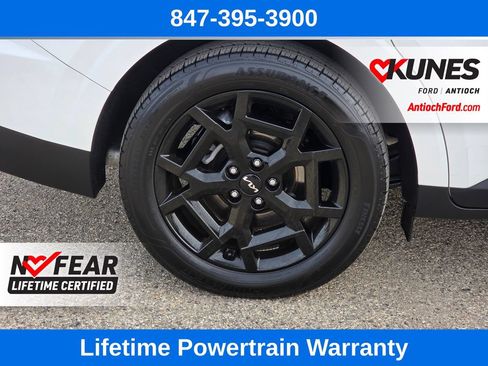 Used 2025 Kia Carnival SX Prestige FWD image 10
