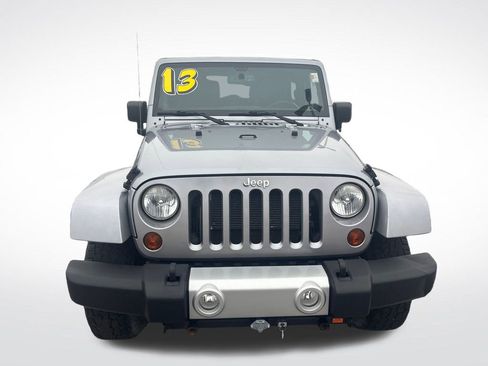 Used 2013 Jeep Wrangler Sahara w/ Trailer Tow Group image 12