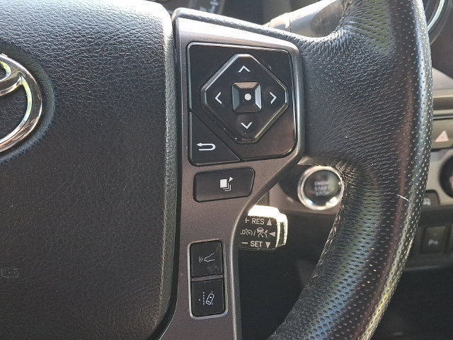 Certified 2022 Toyota Tacoma TRD Off-Road w/ Technology Package AWD/4WD image 21