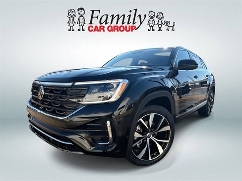 New 2026 Volkswagen Atlas Cross Sport SEL Premium R-Line image 1