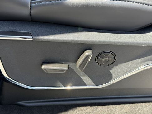 Certified 2026 Ford F250 Platinum image 18