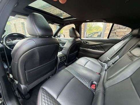 Used 2018 INFINITI Q50 Red Sport 400 w/ Sensory Package (Sport) RWD image 22