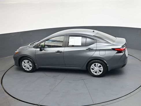 Used 2025 Nissan Versa S w/ Trunk Package image 33