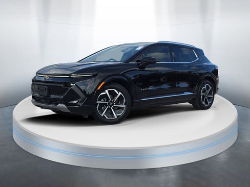 Certified 2024 Chevrolet Equinox EV LT FWD image 1