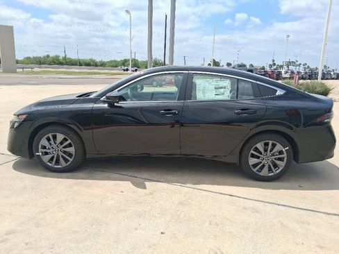 New 2026 Nissan Sentra SL w/ Floor Mat Package FWD image 3