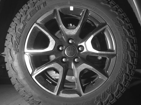 Used 2025 Jeep Compass Trailhawk AWD/4WD image 15