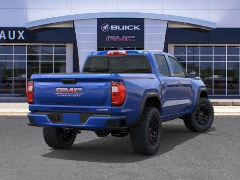 New 2026 GMC Canyon Elevation w/ Convenience Package image 76