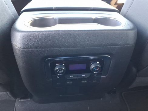 New 2026 Chevrolet Suburban Premier image 15