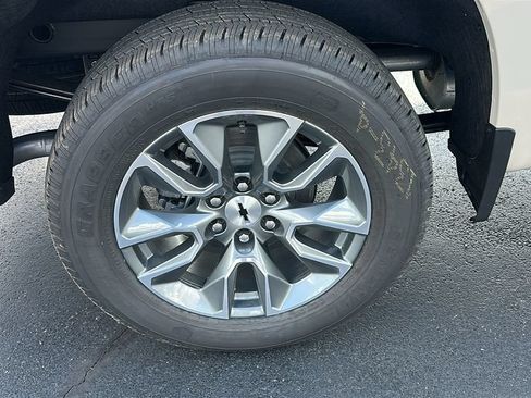 New 2026 Chevrolet Silverado 1500 RST w/ Safety Package AWD/4WD image 11