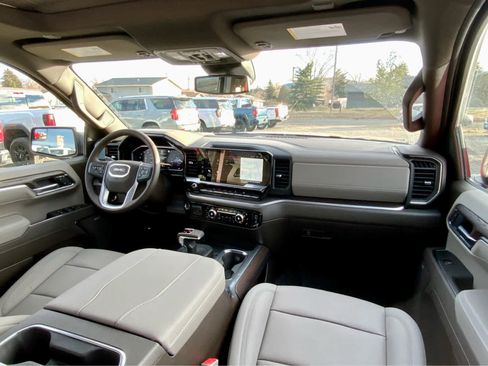New 2026 GMC Sierra 1500 SLT image 36