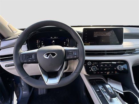 Used 2026 INFINITI QX60 Luxe w/ Cargo Package image 12