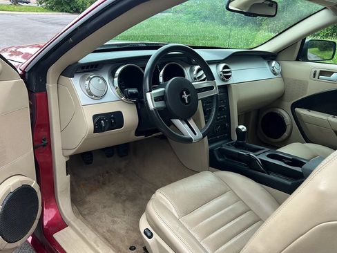 Used 2007 Ford Mustang GT RWD image 10