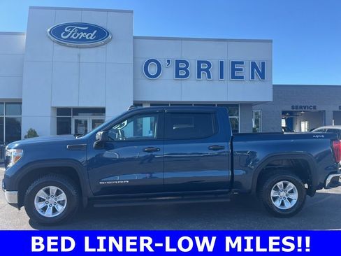 Used 2021 GMC Sierra 1500 4x4 Crew Cab w/ Sierra Value Package image 2