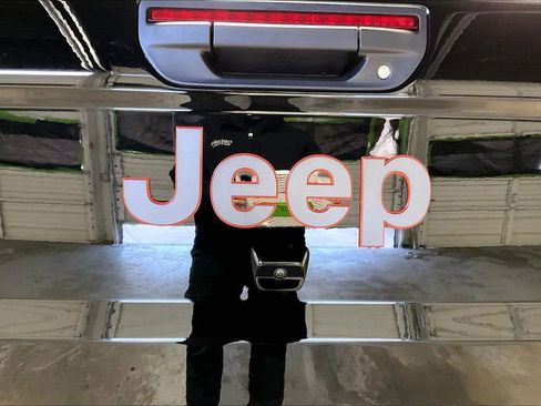 New 2026 Jeep Gladiator Mojave image 40