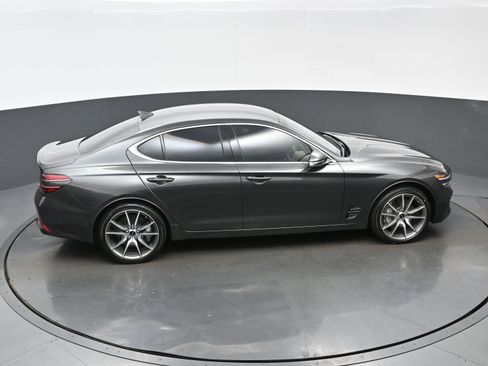 Certified 2024 Genesis G70 2.5T image 38