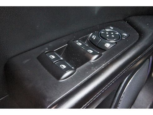 Used 2023 Lincoln Nautilus Reserve w/ Class II Trailer Tow Package AWD/4WD image 23