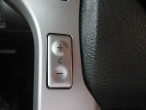 Used 2016 Toyota 4Runner SR5 RWD image 33