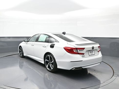Certified 2022 Honda Accord Sport image 8
