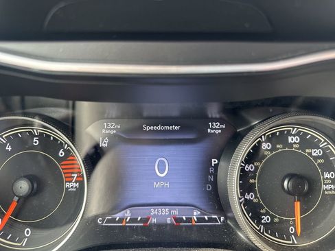 Used 2023 Jeep Cherokee Altitude Lux image 37