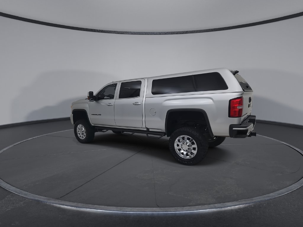 Used 2017 GMC Sierra 2500 Denali w/ Duramax Plus Package AWD/4WD image 12