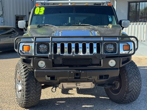 Used 2003 HUMMER H2 w/ Preferred Equipment Group image 2
