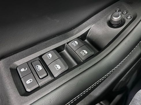 New 2026 Jeep Grand Cherokee L Limited AWD/4WD image 5