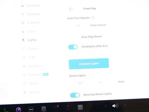 Used 2018 Tesla Model 3 Long Range image 22
